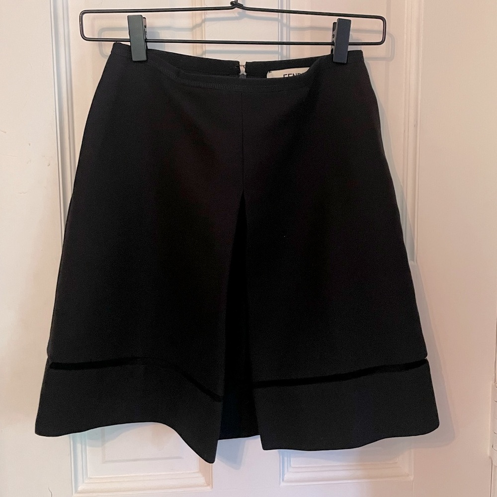 Fendi A Line Mini Skirt Black Mesh Accent Front Pleat IT 38 US 2 Made Italy
